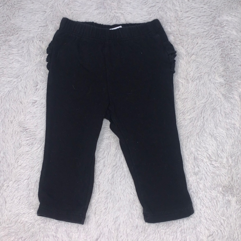 (3 for $10) old navy black ruffle bum 3-6 month leggings baby girl clothing